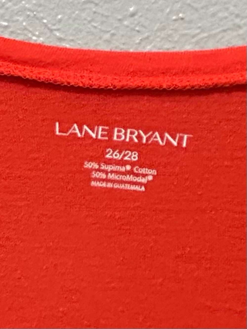 Lane Bryant Red Scoop Neck Short Sleeve Tee - Picture 3 of 5